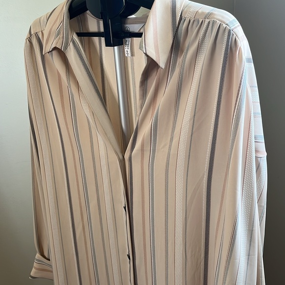 Like new- 3x Addition Elle side slit tunic top *oversized fit* - Picture 5 of 14